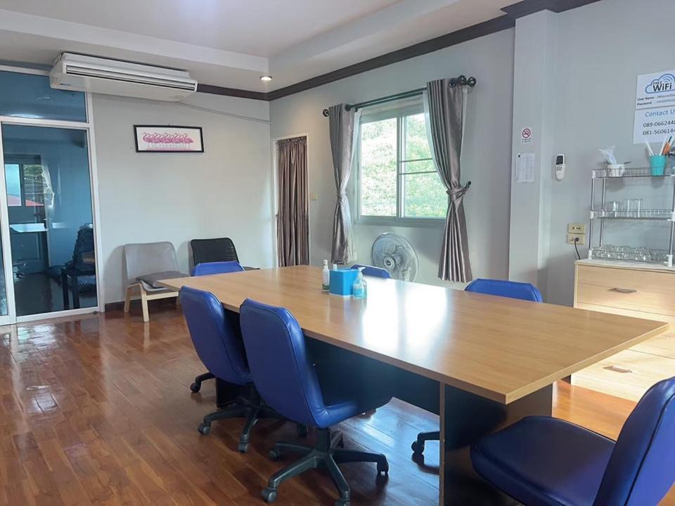 24 Hostel Donmuang Bangkok Esterno foto