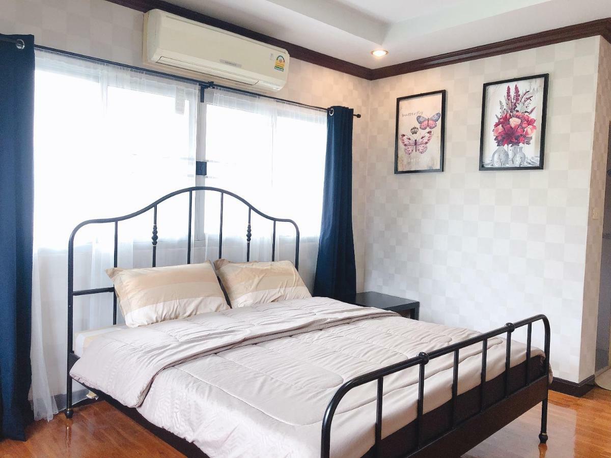 24 Hostel Donmuang Bangkok Esterno foto