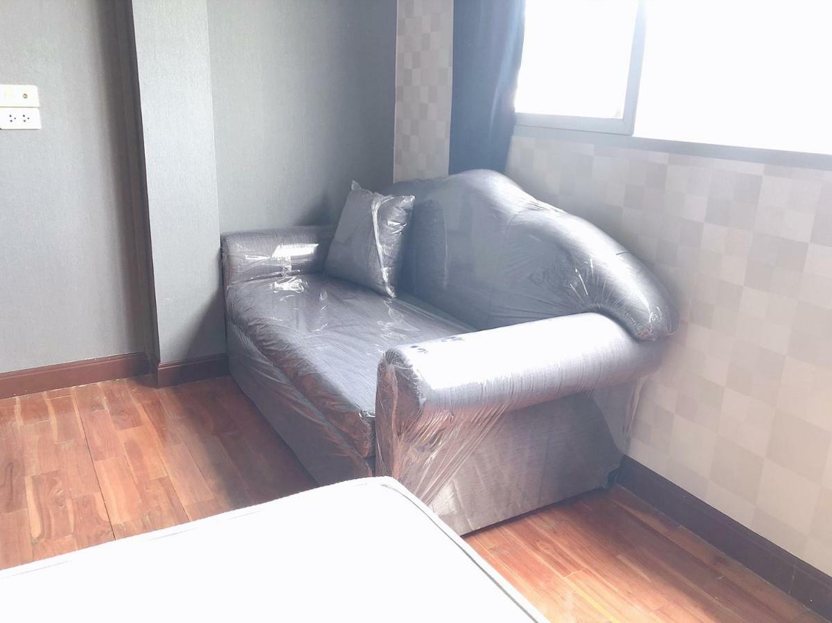24 Hostel Donmuang Bangkok Esterno foto