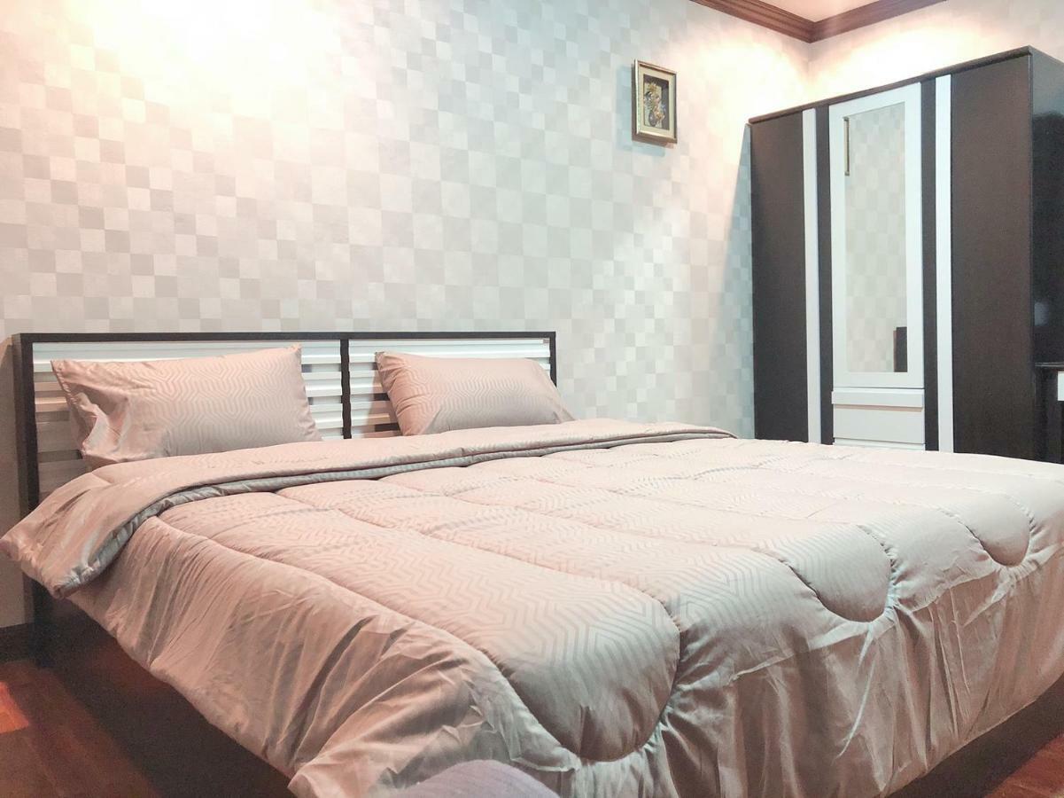 24 Hostel Donmuang Bangkok Esterno foto